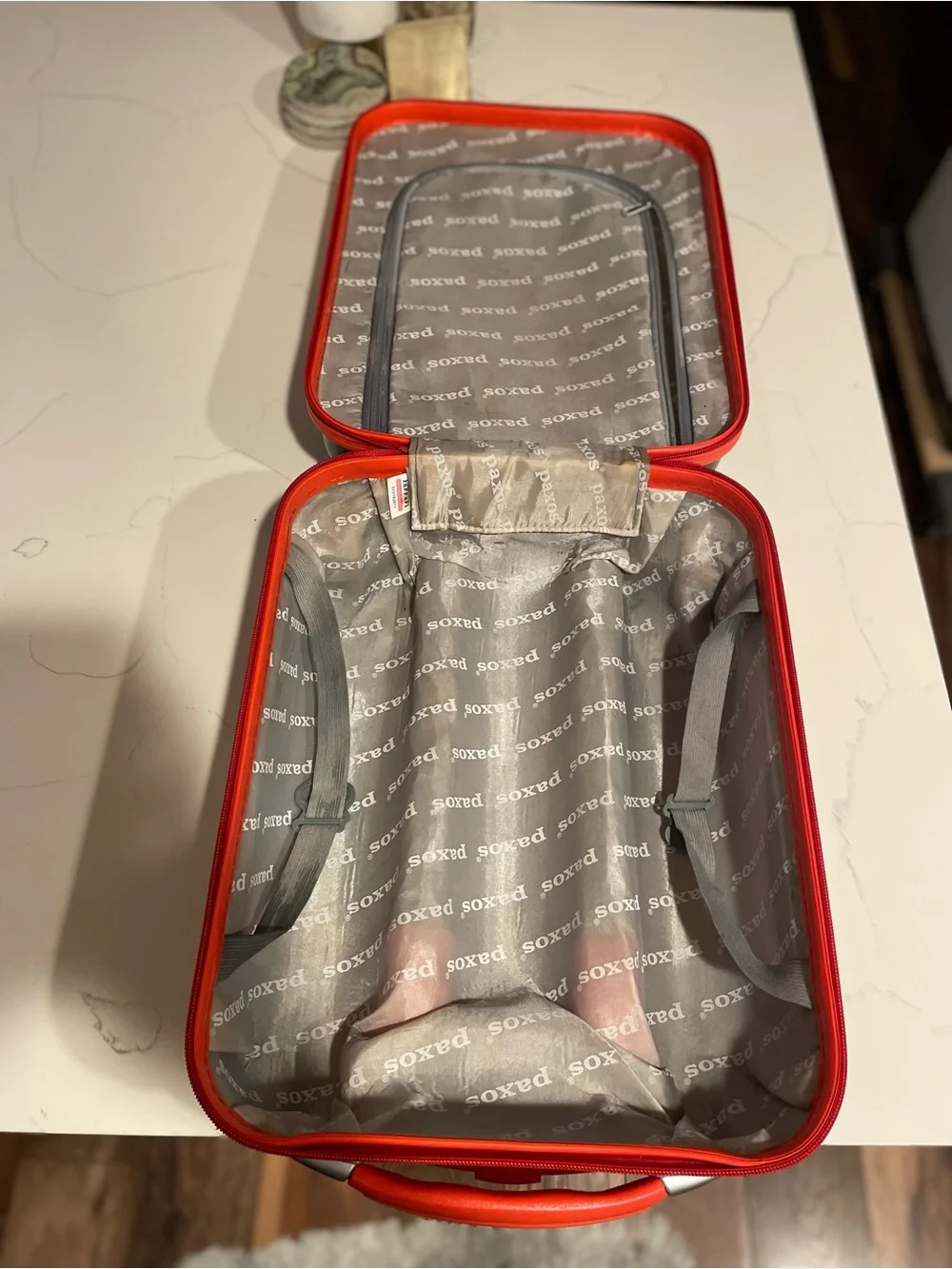 Kids Ferrari Black & Red Racing Hardcase Carry-On Luggage Scooter | Genuine